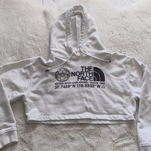 WOMEN'S NORTH FACE DROP CROPPED HOODIE